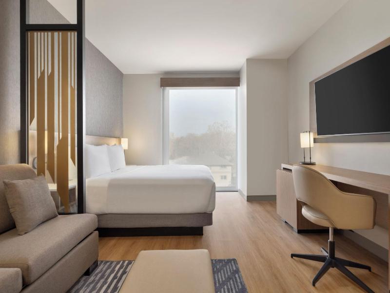 Hyatt Place Windsor image