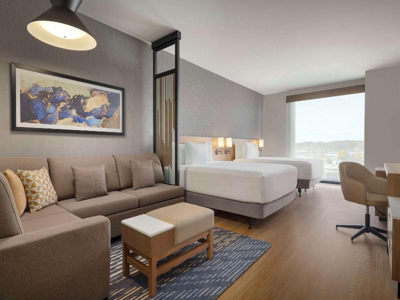 Hyatt Place Windsor image