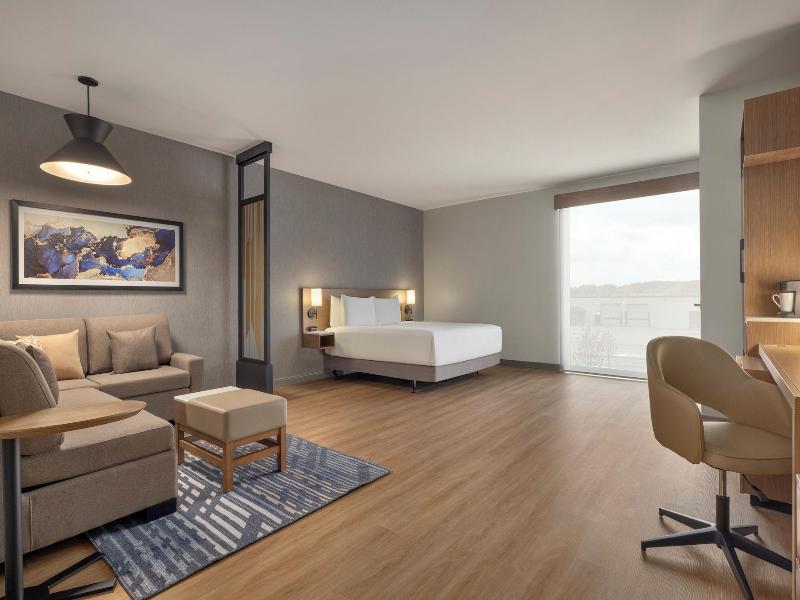 Hyatt Place Windsor image