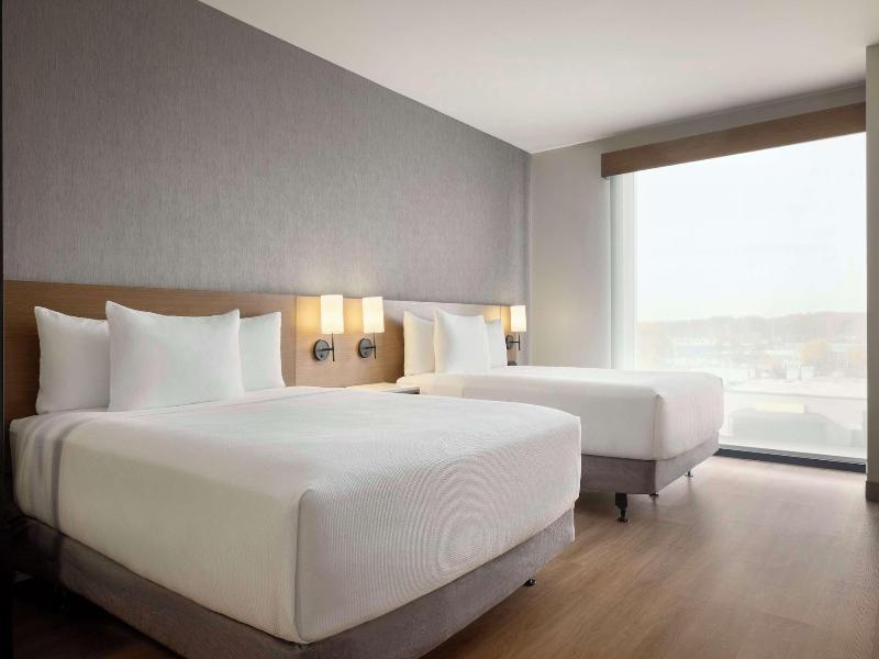 Hyatt Place Windsor image