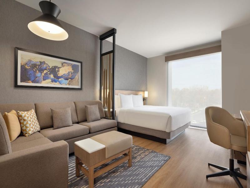 Hyatt Place Windsor image