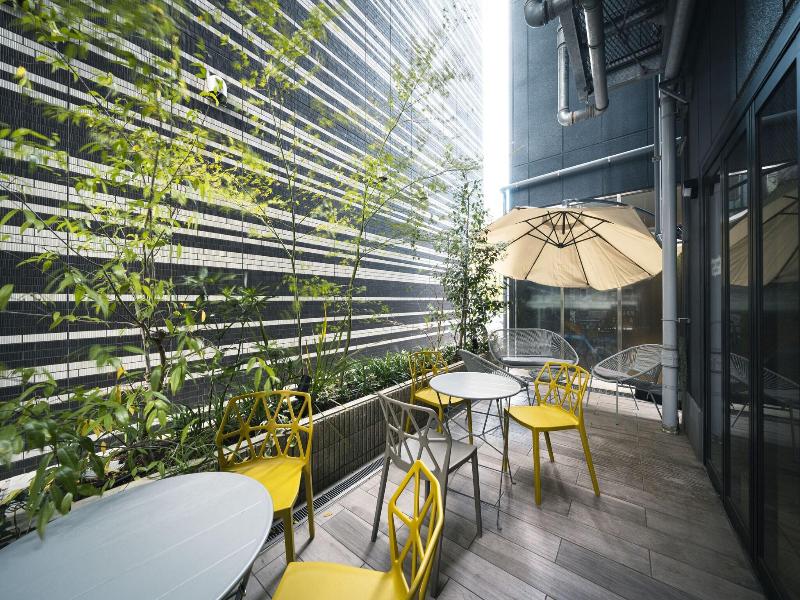 R Hotel Namba South image