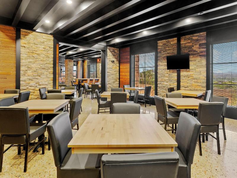 Cobblestone Hotel & Suites - Wickenburg