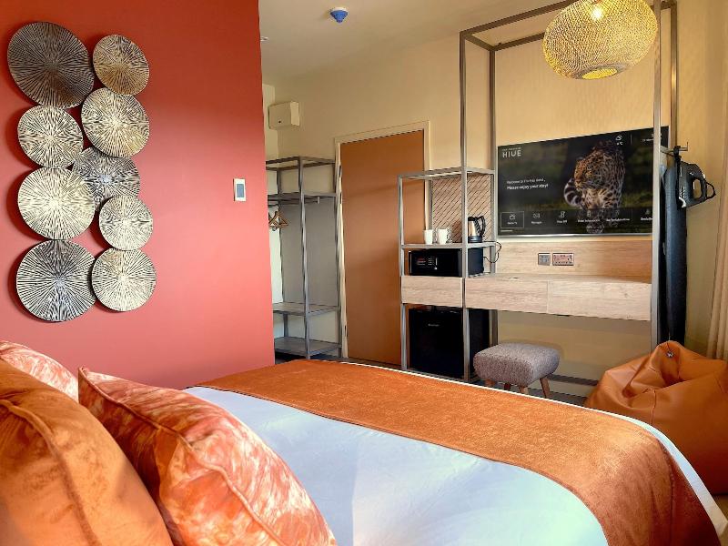 Hex Wildlife Hotel image