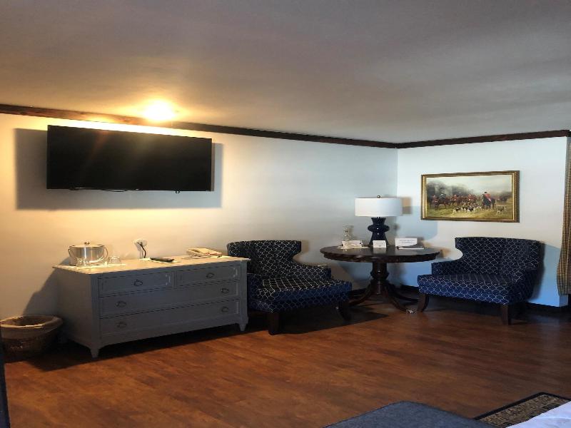 Beekman Arms And Delamater Inn image