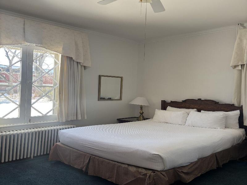 Beekman Arms And Delamater Inn image