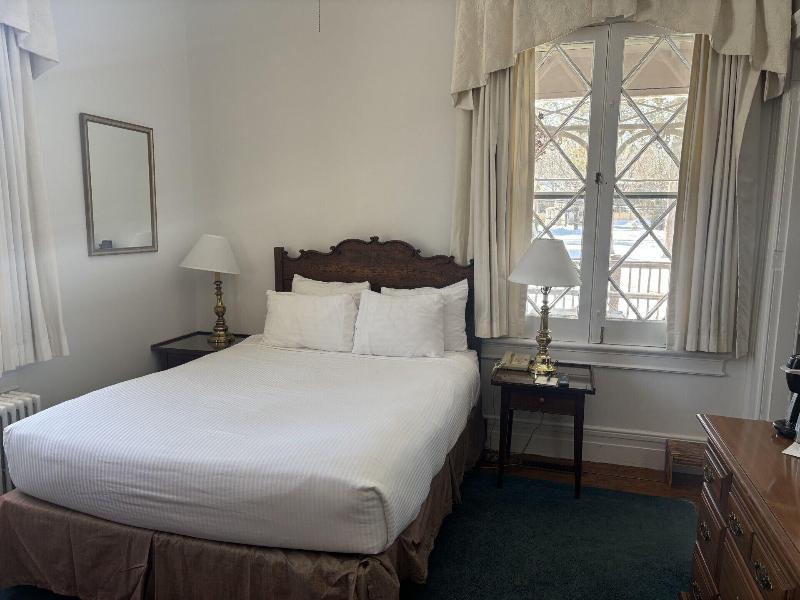 Beekman Arms And Delamater Inn image