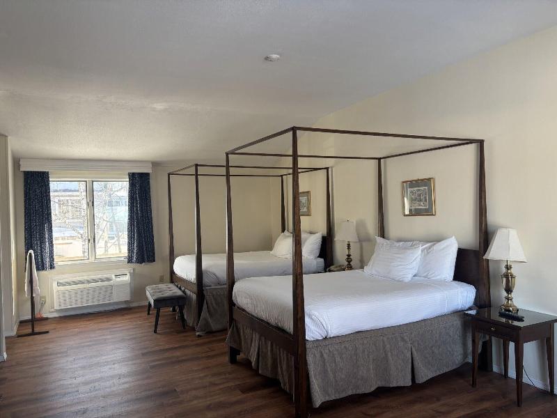 Beekman Arms And Delamater Inn image