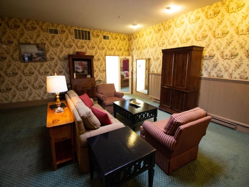Beekman Arms And Delamater Inn image