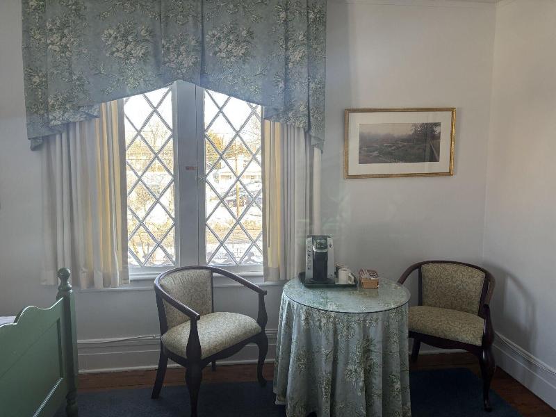 Beekman Arms And Delamater Inn image