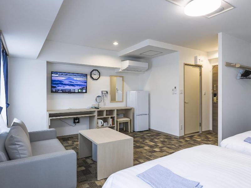 Toyoko Inn Nagano-eki Higashi-guchi image
