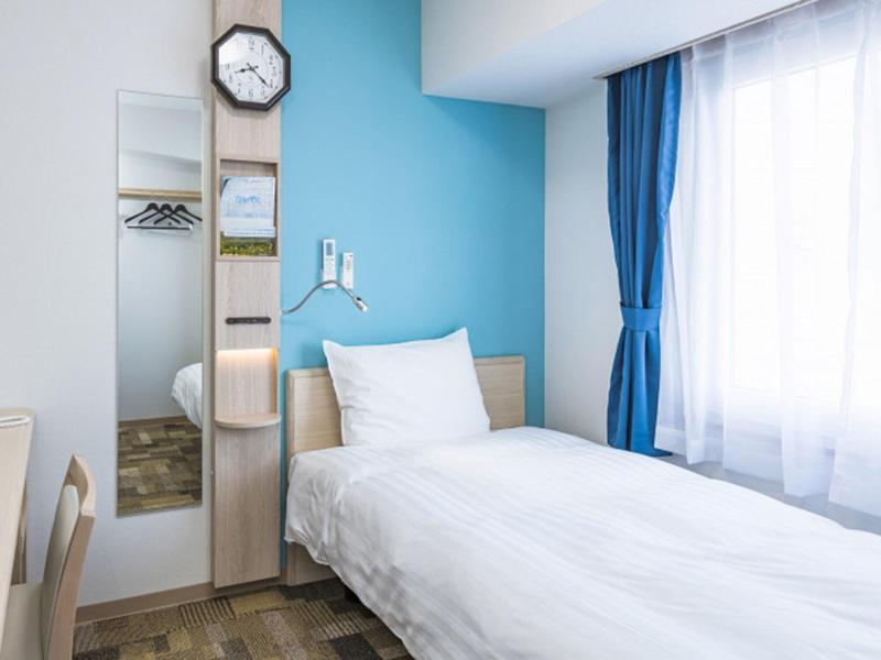 Toyoko Inn Nagano-eki Higashi-guchi image