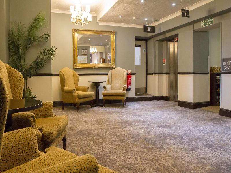 The Royal Victoria Hotel image