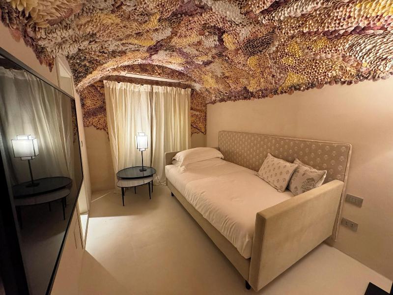 Palazzo Durazzo Suites image