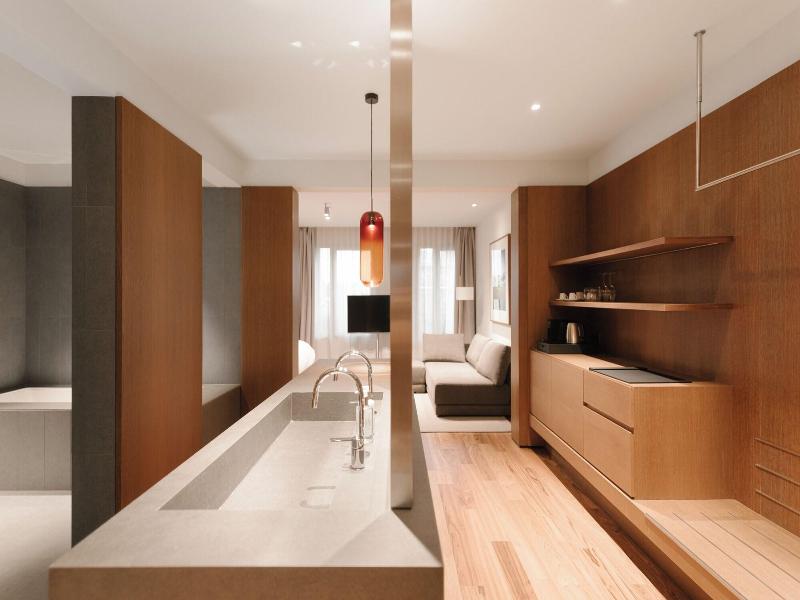 Boho Budapest, Small Luxury Hotels image
