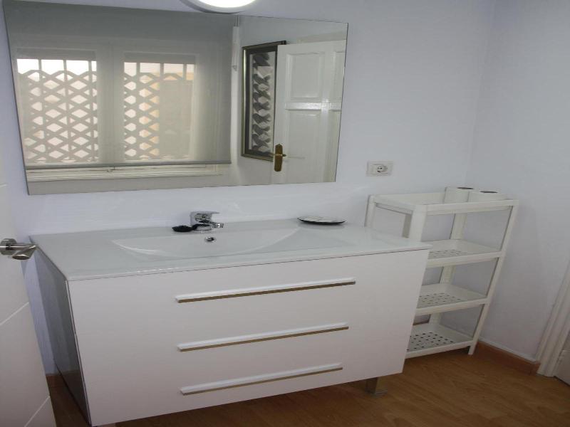 Apartamentos Avenida image