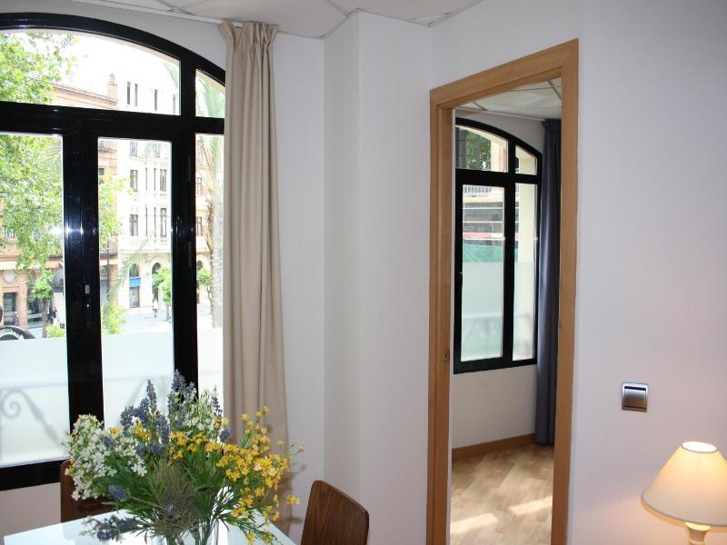 Apartamentos Avenida image