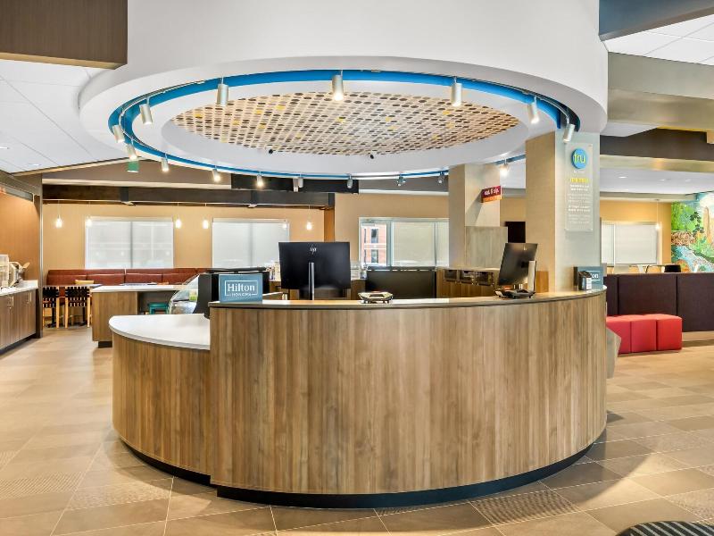 Tru By Hilton Middleburg Heights Cleveland Airport image