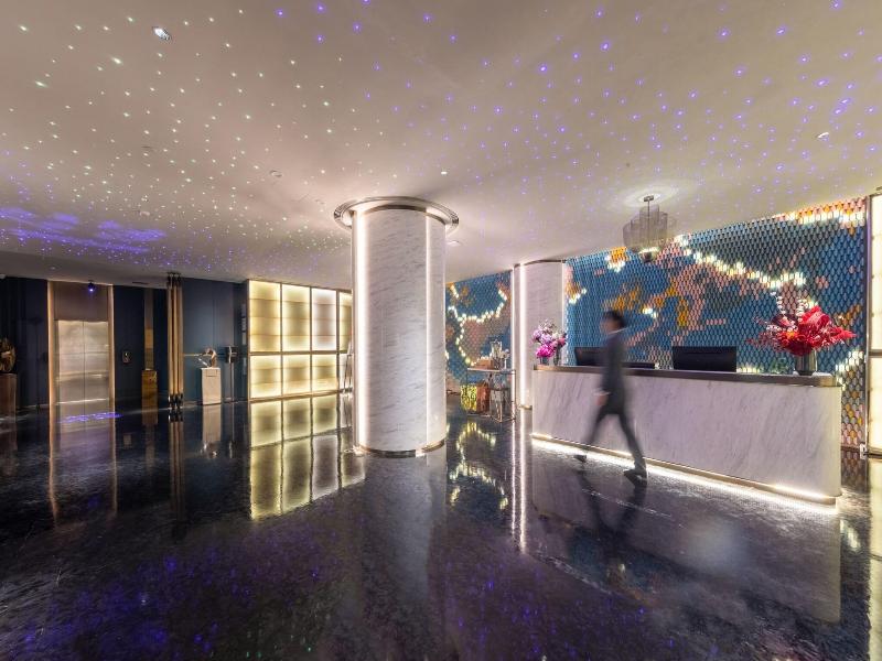 Imperial Traders Elong Hotel image
