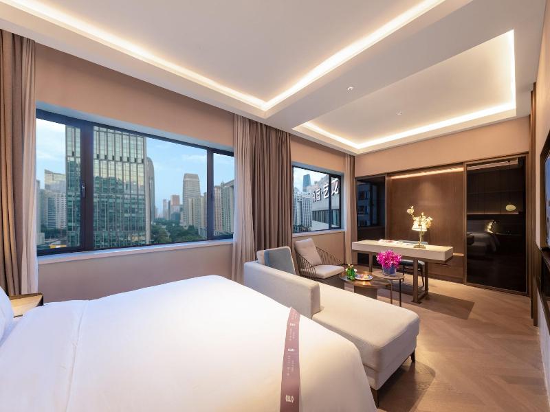 Imperial Traders Elong Hotel image