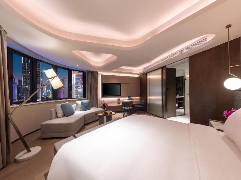 Imperial Traders Elong Hotel image