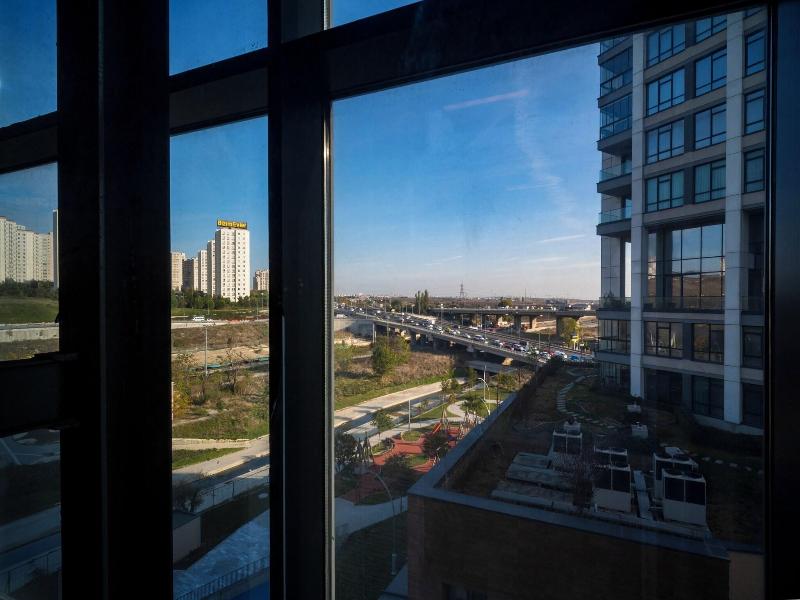 Rusel Park Residence image