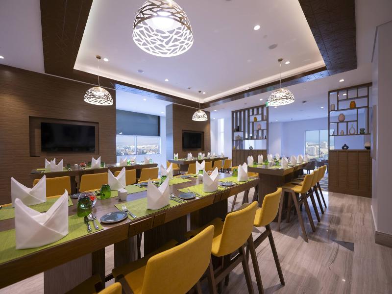 Hilton Garden Inn Al Khobar King Fahd Causeway image