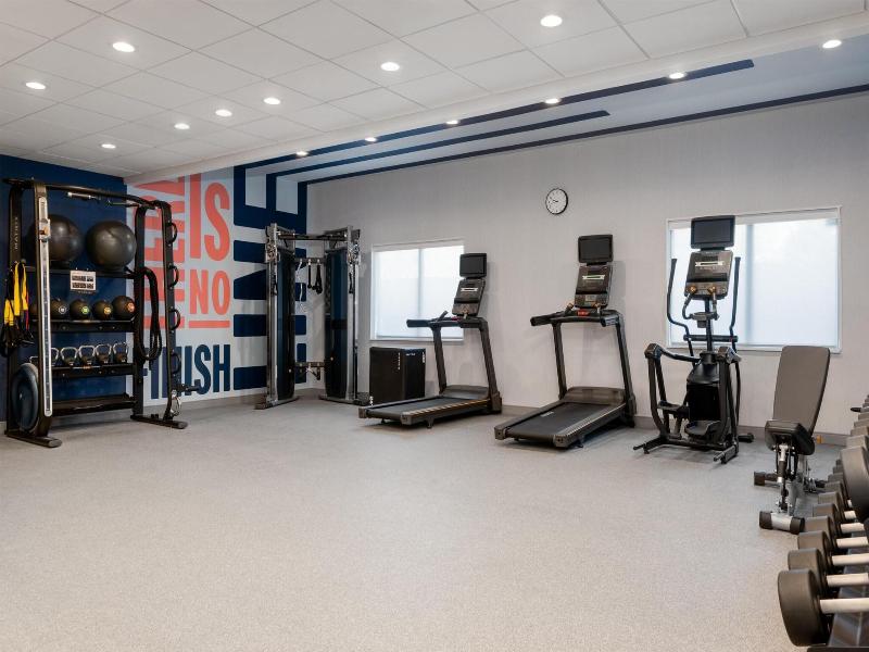 Hampton Inn & Suites Cadillac