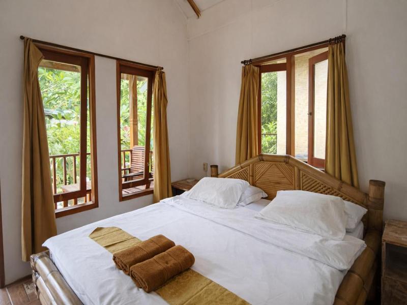 Cici Bungalow Senggigi image