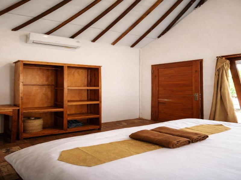 Cici Bungalow Senggigi image