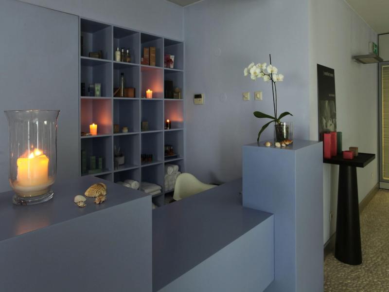 Marina Club Suite Hotel image