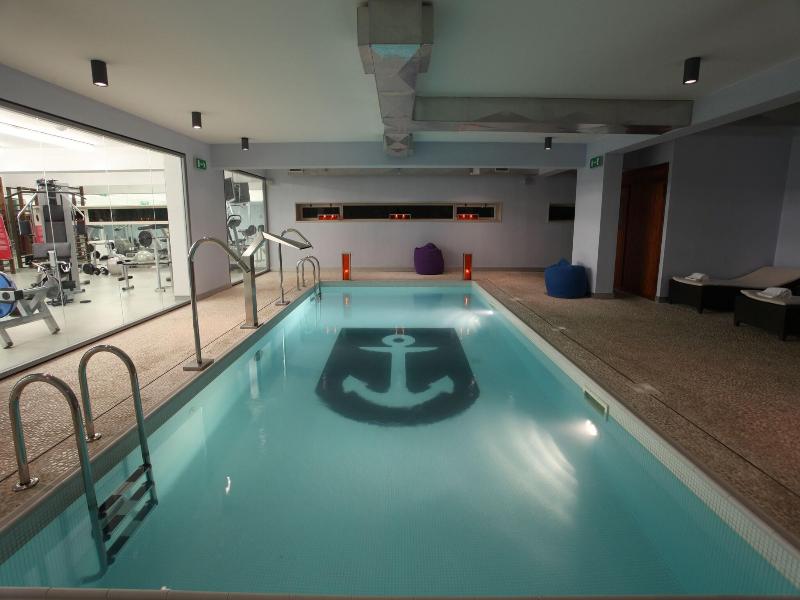 Marina Club Suite Hotel image