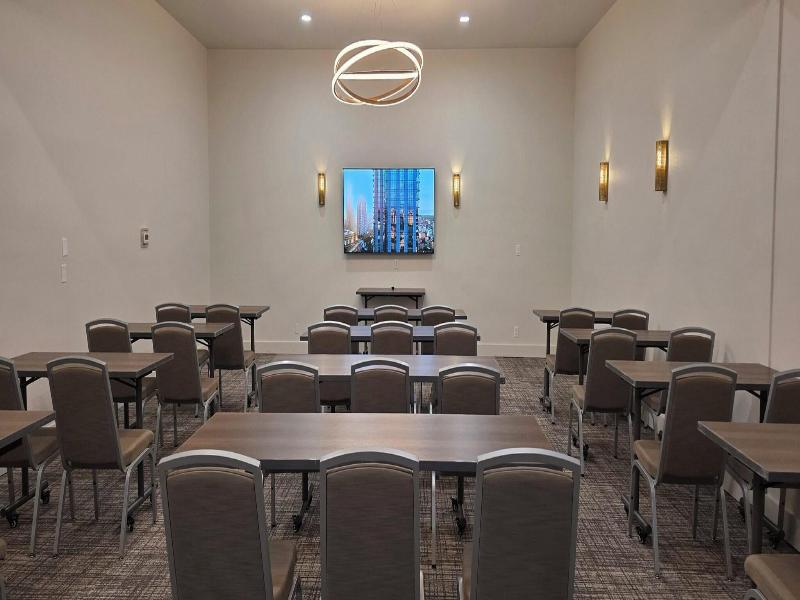 Rayland Hotel