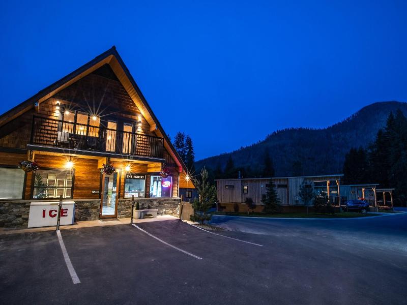 Boulder Mountain Resort image