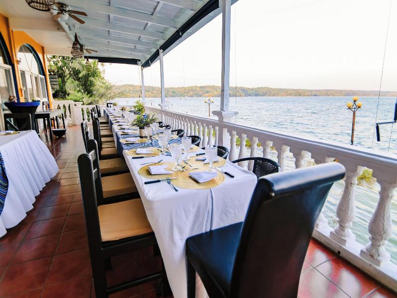 Hotel Villa Del Lago image