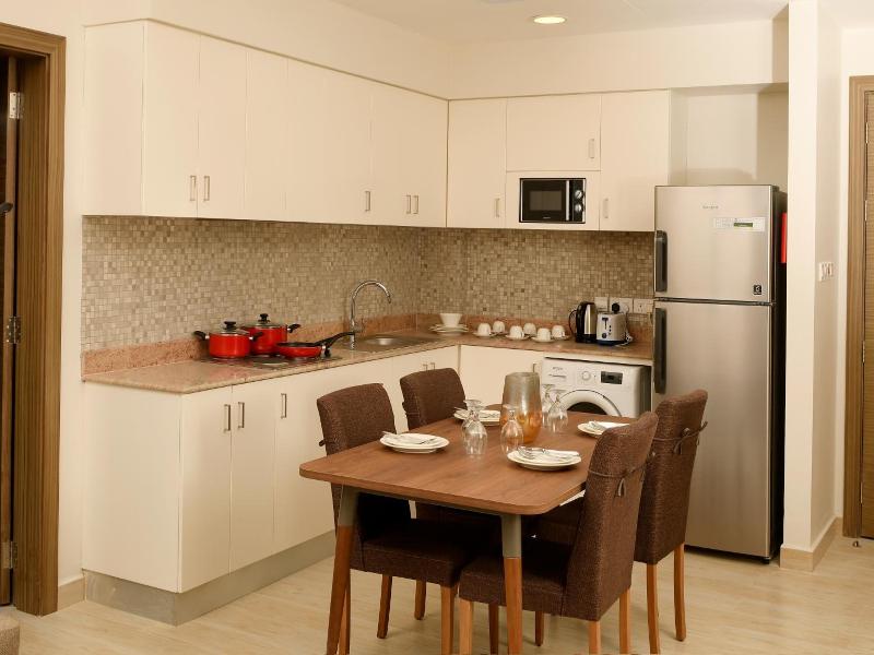 Bw Suites Spa — general view