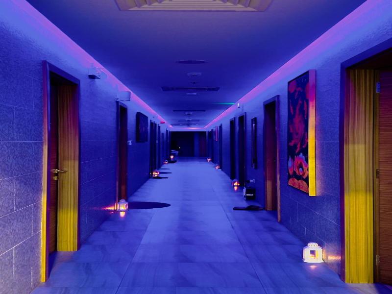 Bw Suites Spa image