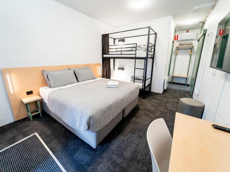 Yha Thredbo image