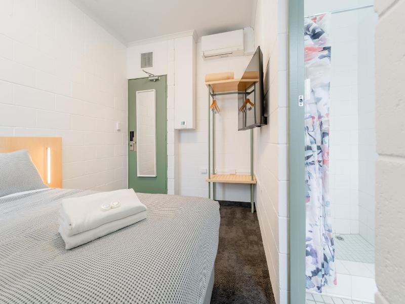 Yha Thredbo image