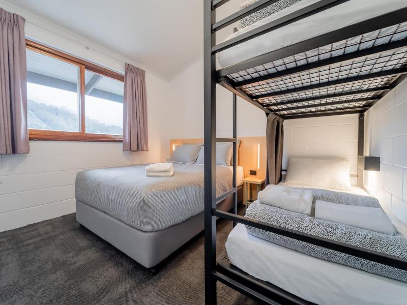 Yha Thredbo image