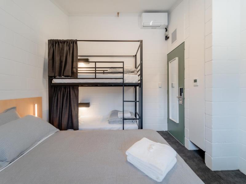 Yha Thredbo image