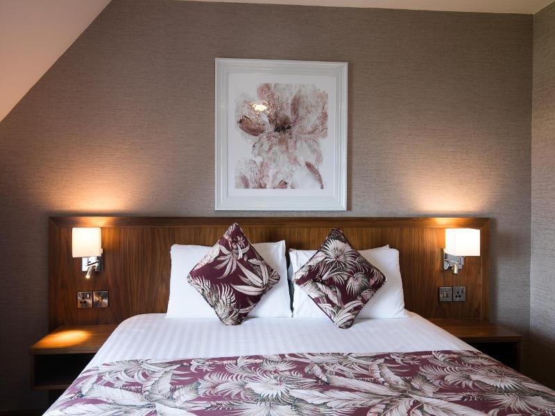 The Holyrood Hotel image
