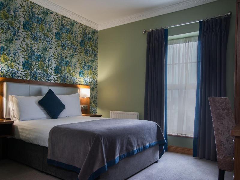 The Holyrood Hotel image