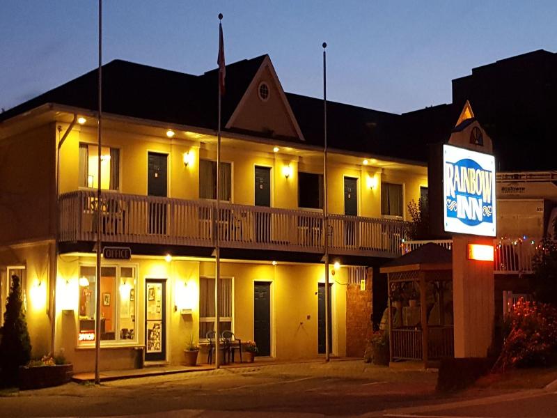 Rainbow Inn image