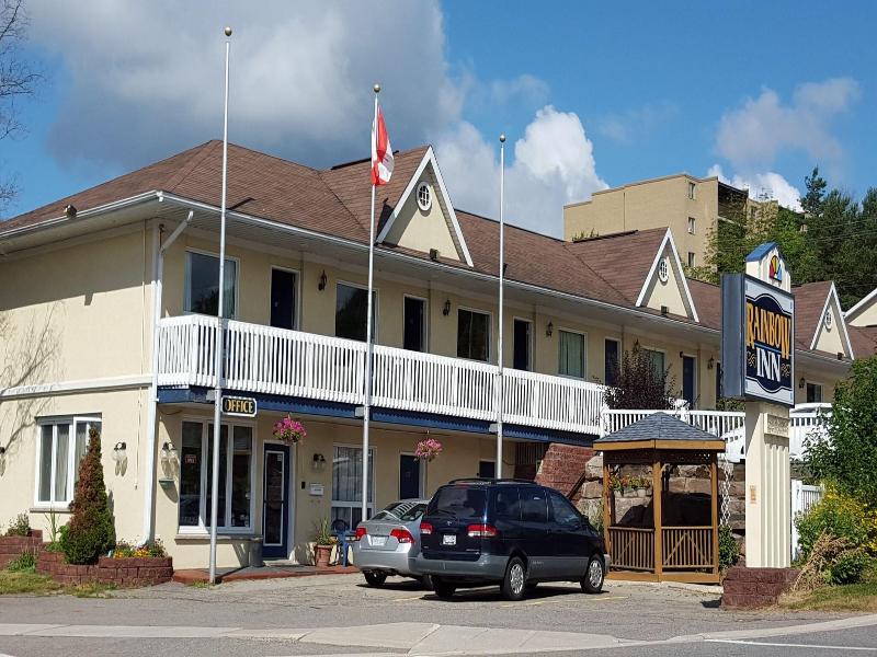 Rainbow Inn image