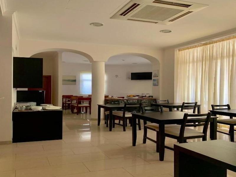 Vila Verde image