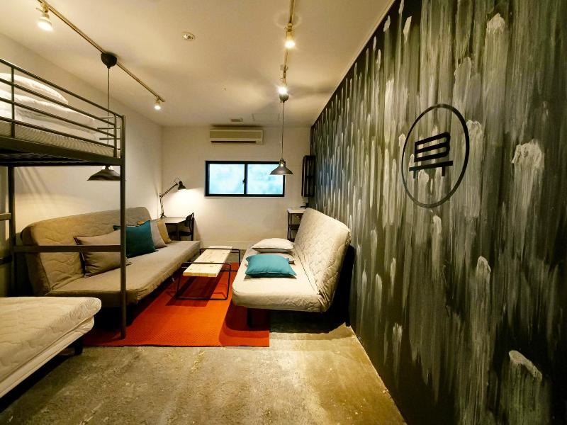 Bench Hostel image