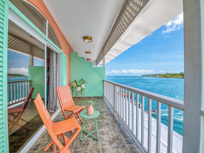 Bocas Paradise image