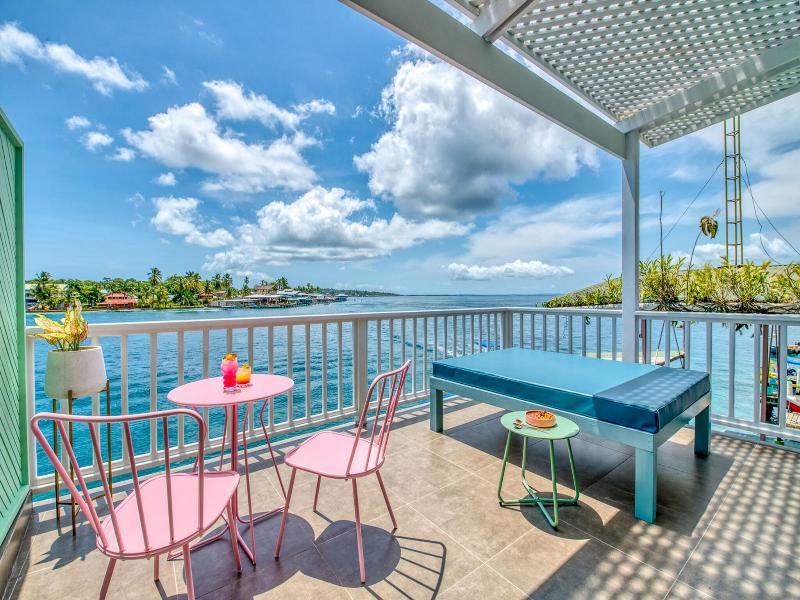 Bocas Paradise image