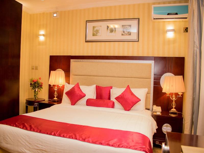 Simama Hotel image